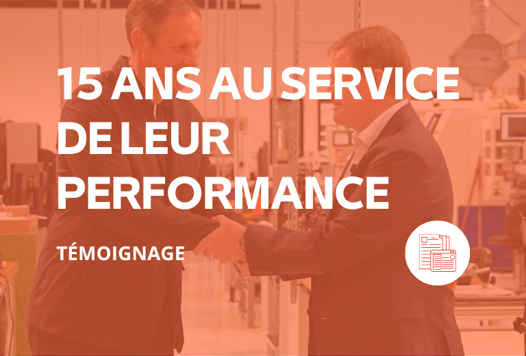 Témoignage client PRACARTIS : poignée de main illustrant 15 ans de partenariat et de performance avec le Groupe Althays